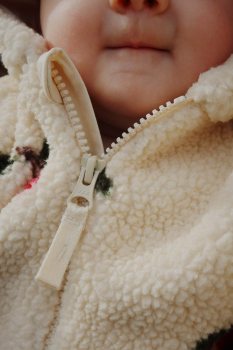 Preview: Konges Sløjd JODY TEDDY outdoor Strampler GRS MA grande cerise