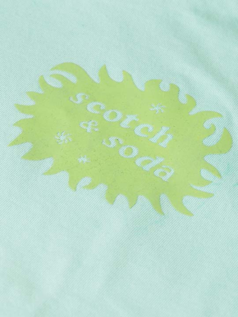 Scotch & Soda Front artwork relaxedfit colddyed Tshirt Opal